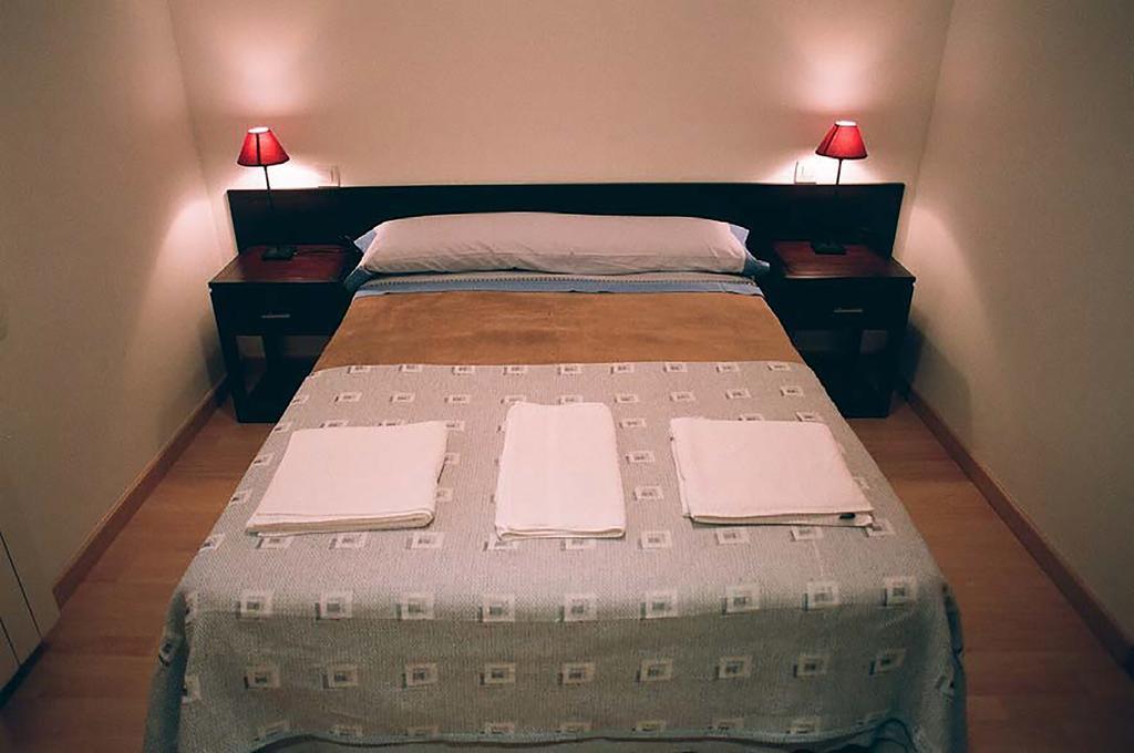 Apartamentos Auhabitat Zaragoza, Edificio De Apartamentos Turisticos חדר תמונה