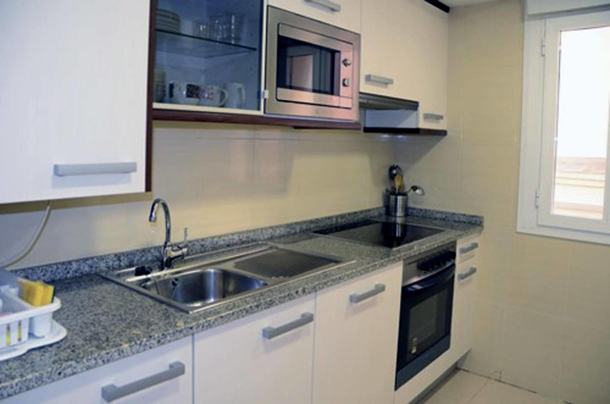 Apartamentos Auhabitat Zaragoza, Edificio De Apartamentos Turisticos מראה חיצוני תמונה