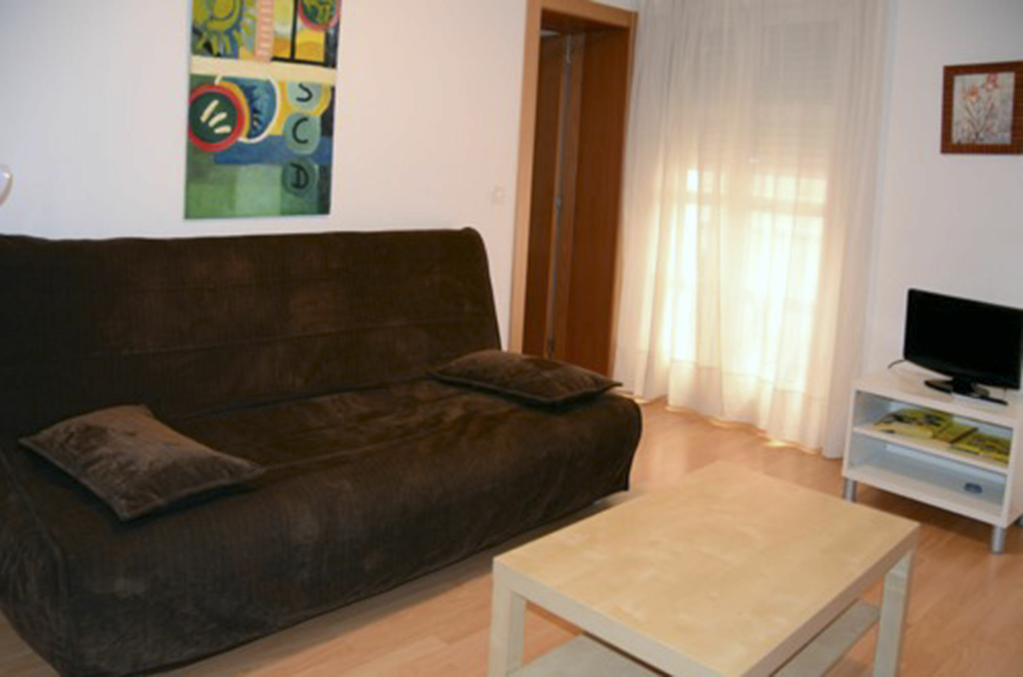 Apartamentos Auhabitat Zaragoza, Edificio De Apartamentos Turisticos מראה חיצוני תמונה